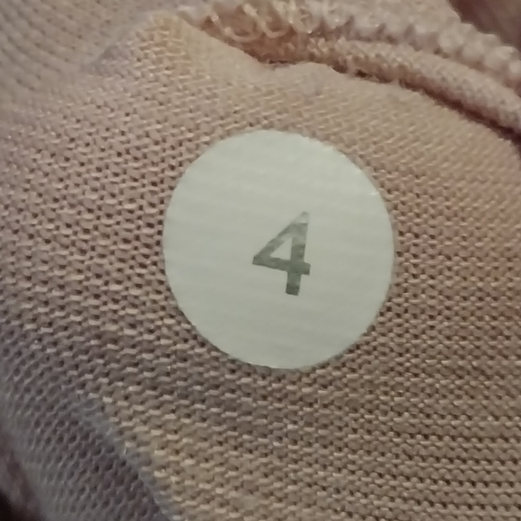 Lululemon Energy Bra Sports Bra White Size 4 - Picture 5 of 6